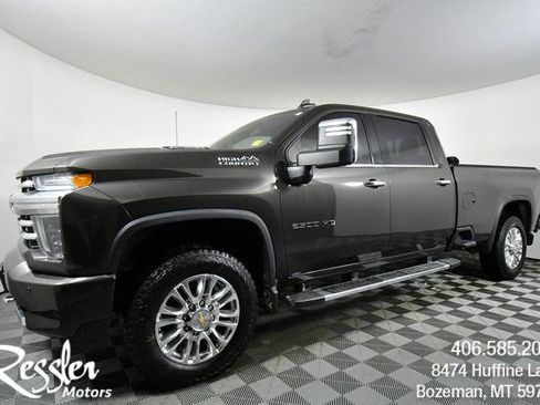 Used 2021 Chevrolet Silverado 2500 High Country w/ Safety Package II image 1
