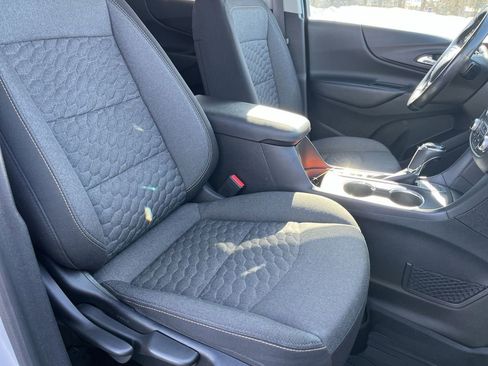 Used 2018 Chevrolet Equinox LT image 26