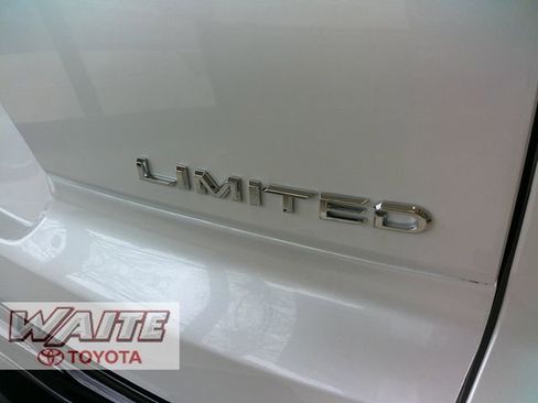New 2026 Toyota Crown Signia AWD/4WD image 7