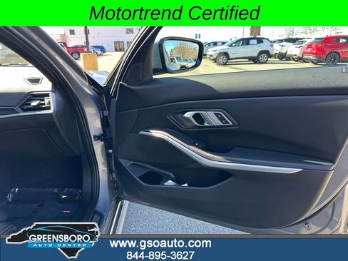 Used 2023 BMW 330i Sedan w/ Driving Assistance Package image 21