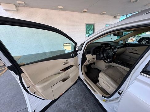 Used 2013 Lexus RX 350 FWD w/ Premium Pkg image 10