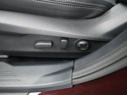 Used 2025 Subaru Outback Limited w/ Popular Package #2 image 14