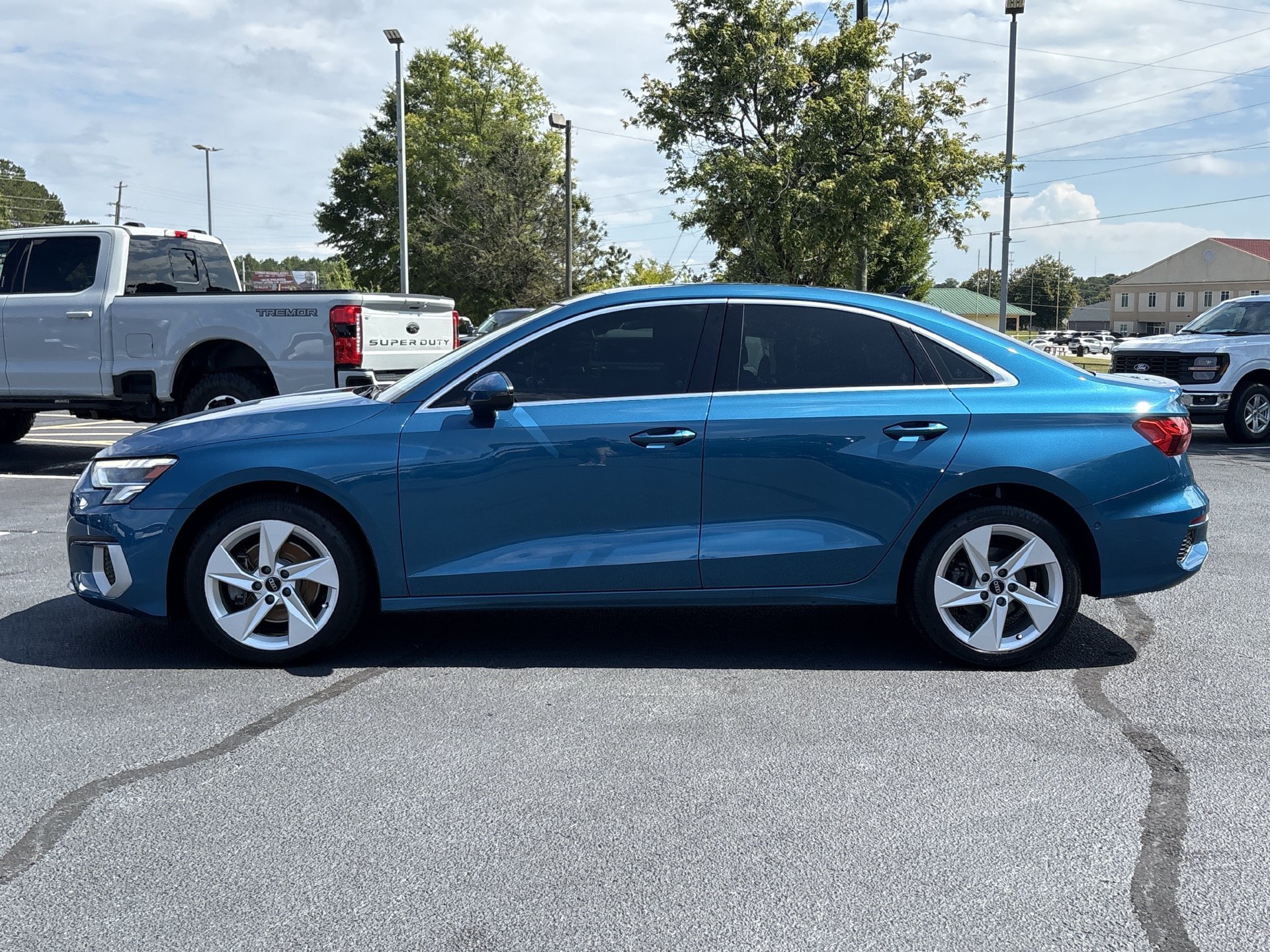 Used 2023 Audi A3 2.0T Premium w/ Convenience Package AWD/4WD image 18