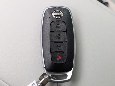 New 2026 Nissan Leaf Platinum+ image 36