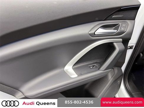 Certified 2025 Audi Q5 Premium Plus w/ Premium Plus image 11