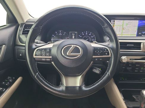 Used 2017 Lexus GS 200t w/ Premium Package RWD image 12