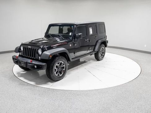 Used 2016 Jeep Wrangler Unlimited Rubicon AWD/4WD image 31
