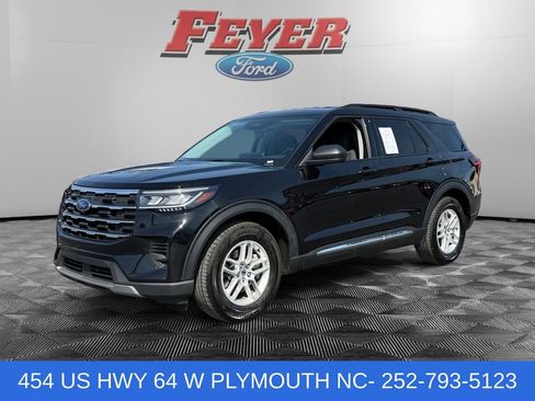 Certified 2025 Ford Explorer Active RWD image 1