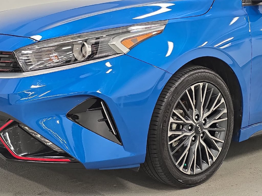 Used 2024 Kia Forte GT-Line w/ GT-Line Premium Package FWD image 11