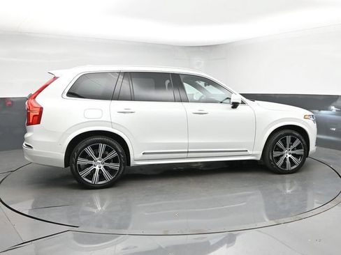 Used 2023 Volvo XC90 B6 Ultimate w/ Protection Package Premier AWD/4WD image 9