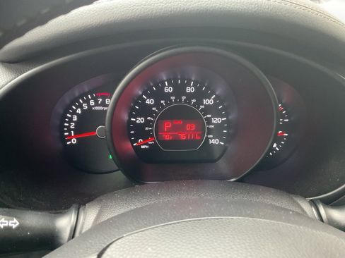 Used 2015 Kia Soul ! image 12