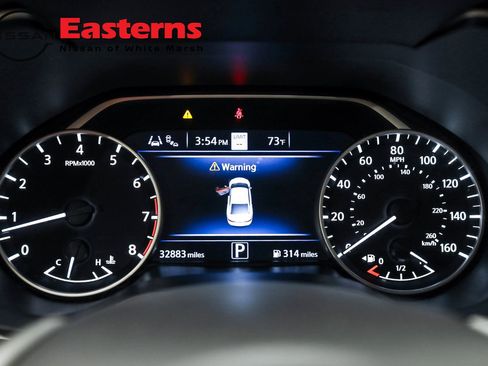 Used 2023 Nissan Maxima SV w/ Floor Mat Group image 17