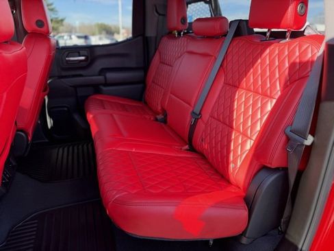 Used 2025 Chevrolet Silverado 1500 Custom Trail Boss image 32