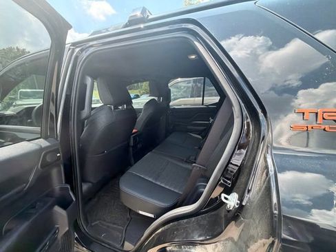 Used 2025 Toyota 4Runner TRD Sport Premium AWD/4WD image 26