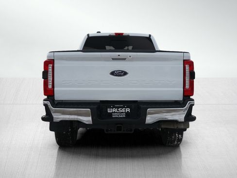 Used 2024 Ford F350 Lariat image 4