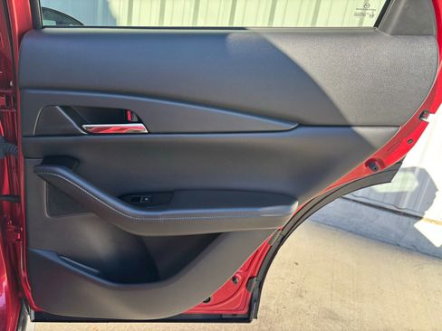 Certified 2023 MAZDA CX-30 AWD 2.5 S w/ Preferred Package image 32