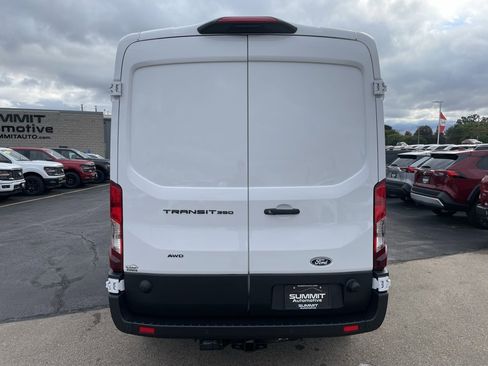 New 2026 Ford Transit 350 148 Medium Roof AWD image 34