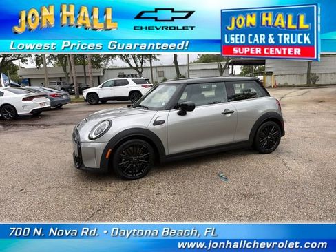 Used 2024 MINI Cooper S w/ Signature Upholstery Package image 3