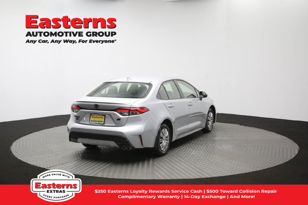 Used 2022 Toyota Corolla SE FWD image 38