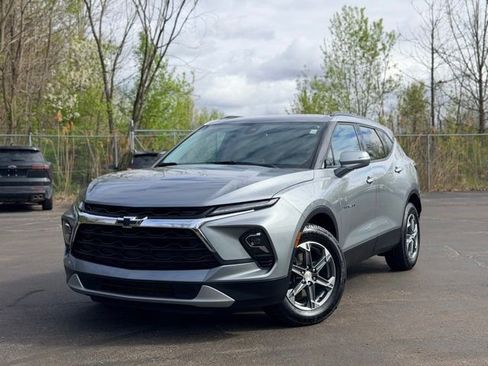 Used 2023 Chevrolet Blazer LT w/ LPO, Floor Liner Package AWD/4WD image 1