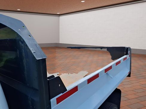 Used 2016 Ford F450 XL w/ Power Equipment Group image 24