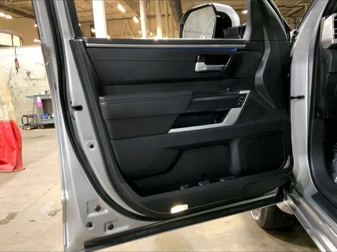 Used 2023 Toyota Tundra Platinum w/ Advanced Package image 22