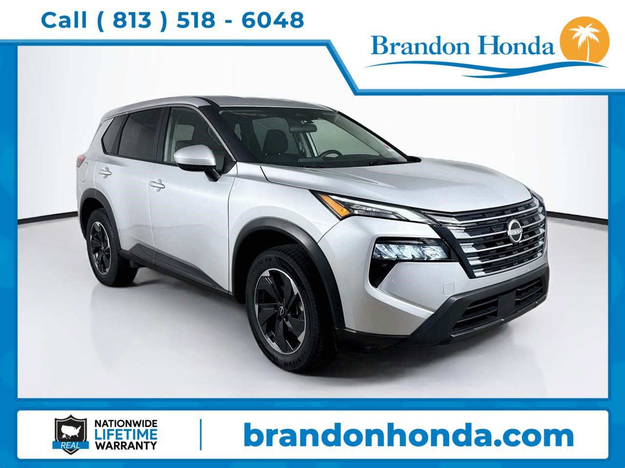 Used 2025 Nissan Rogue SV FWD image 1