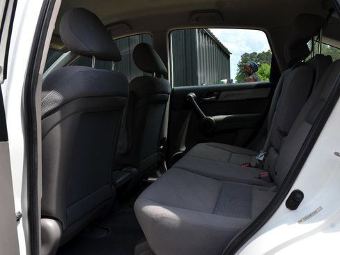 Used 2011 Honda CR-V LX image 7