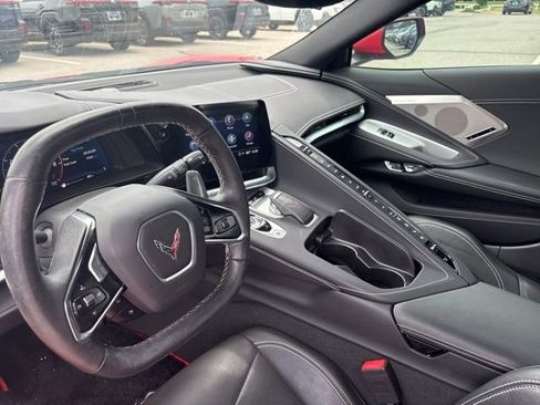 Used 2021 Chevrolet Corvette Stingray Preferred Conv w/ Z51 Performance Package RWD image 4
