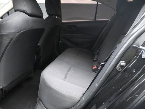 Used 2022 Toyota Corolla LE image 20