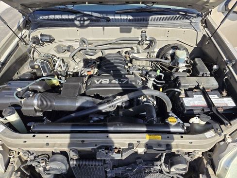 Used 2005 Toyota Sequoia Limited image 19