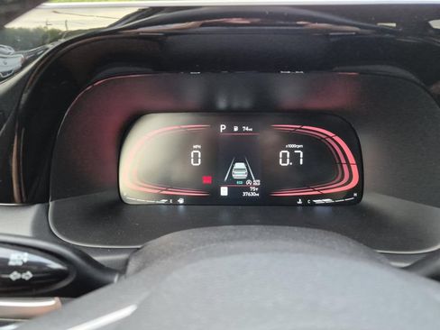 Used 2025 Hyundai Palisade SEL FWD image 23