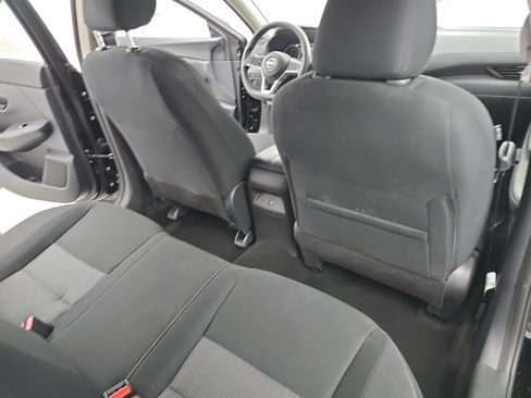 Certified 2025 Nissan Sentra SV FWD image 11