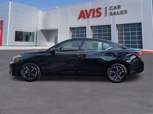 Used 2024 Nissan Sentra SV image 10