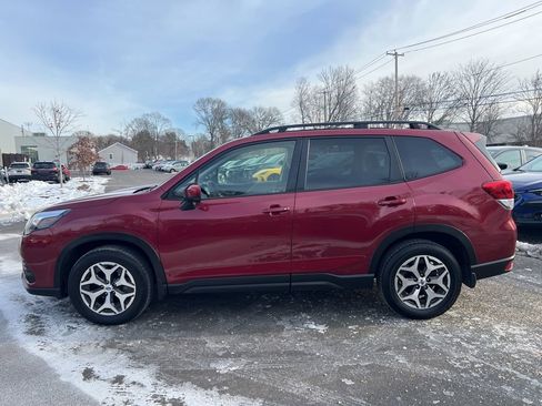 Certified 2023 Subaru Forester Premium image 2