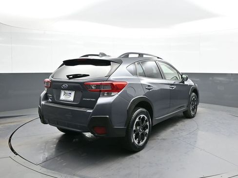 Used 2021 Subaru Crosstrek 2.0i Premium w/ Moonroof Package image 6