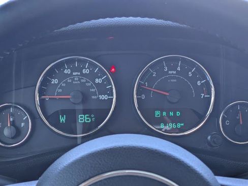 Used 2018 Jeep Wrangler Sport AWD/4WD image 25