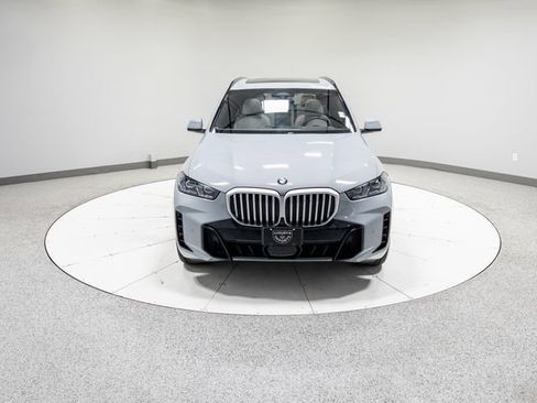 Used 2026 BMW X5 xDrive40i AWD/4WD image 29