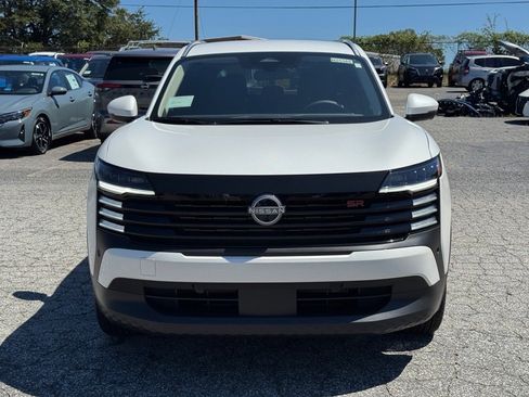 New 2025 Nissan Kicks SR image 8