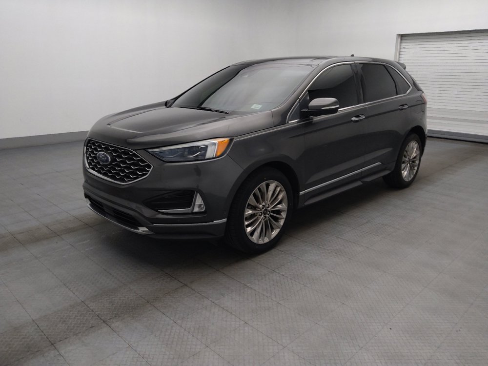 Used 2020 Ford Edge Titanium w/ Equipment Group 301A FWD image 2