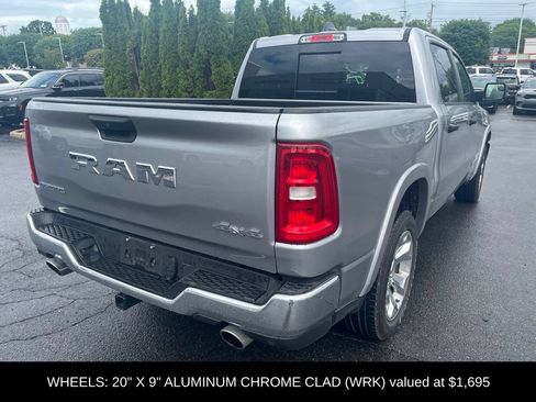 Used 2026 RAM 1500 Big Horn AWD/4WD image 3