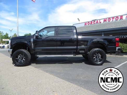 Used 2024 Ford F250 Lariat image 2