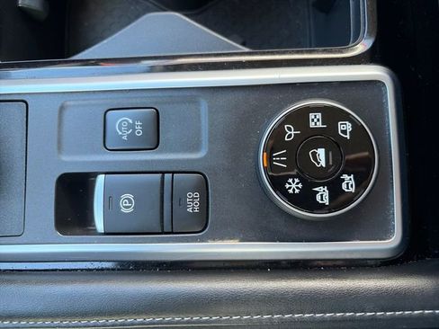 Used 2022 Nissan Pathfinder S AWD/4WD image 52