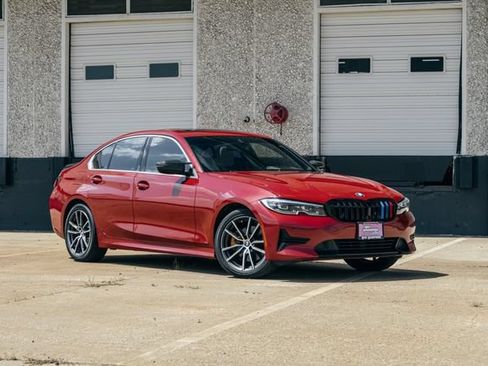 Used 2020 BMW 330i Sedan w/ Convenience Package RWD image 29