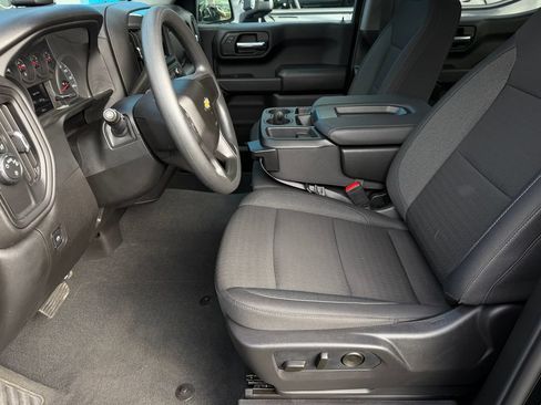 Used 2026 Chevrolet Silverado 1500 Custom w/ LPO, Dark Essentials Package RWD image 13