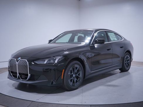 New 2026 BMW i4 eDrive40 w/ Parking Assistance Package image 1