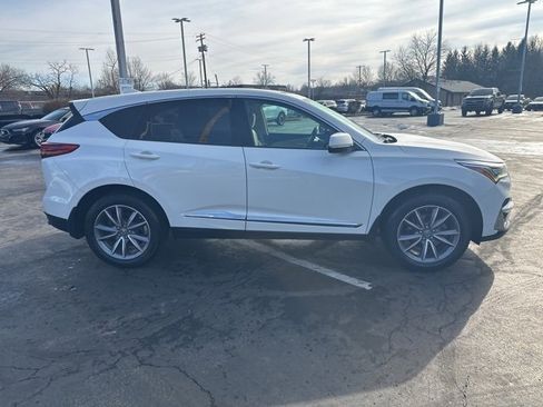 Used 2019 Acura RDX Technology Package image 3
