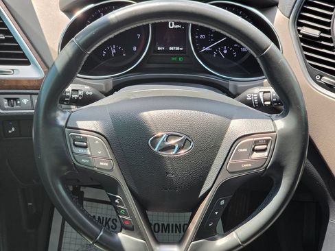 Used 2017 Hyundai Santa Fe Limited AWD/4WD image 27