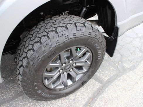 Used 2025 Ford F150 Tremor w/ Equipment Group 402A High image 3