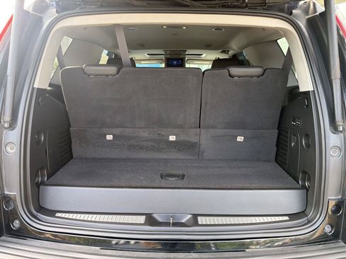 Used 2020 Cadillac Escalade Premium Luxury AWD/4WD image 49